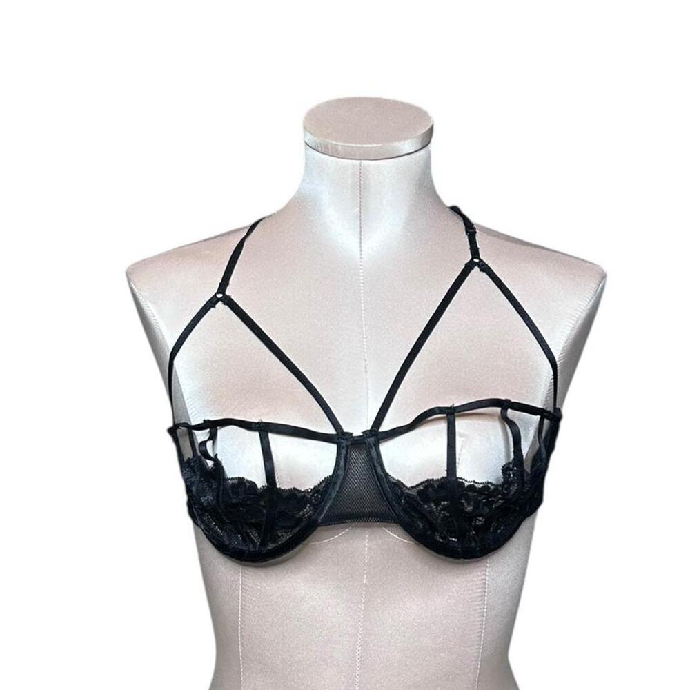 Shirley of Hollywood super sexy bra!